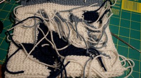Weaving Color change ends on the back